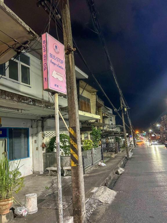 Mt Backpacker Old Town Asrama Phuket